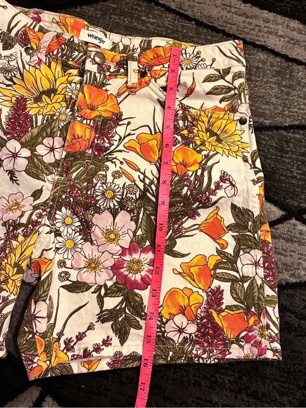 Wrangler White Floral High-Waist Shorts with Orange & Yellow Blooms